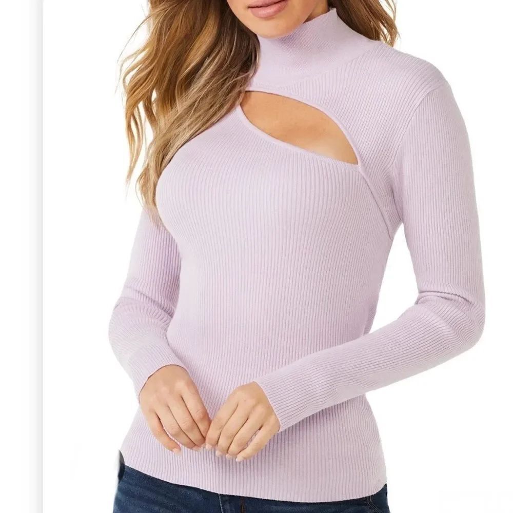 Lavender 2X Ribbed Sweater cut out detail
